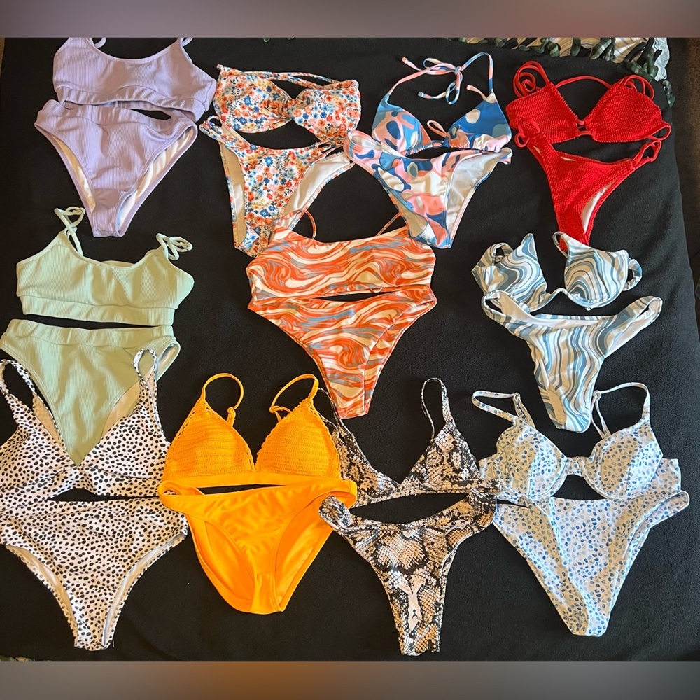 Women’s swimsuits that all fit size small